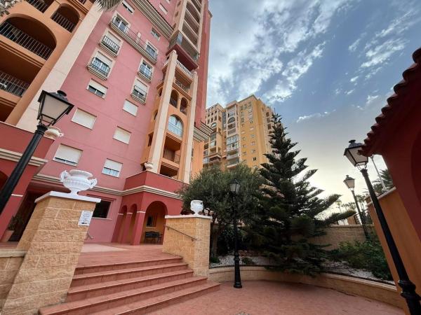 Venta de piso en Piso en Avenida Roentgen, Playa de los Locos, Torrevieja, Torrevieja
thumbnail 2