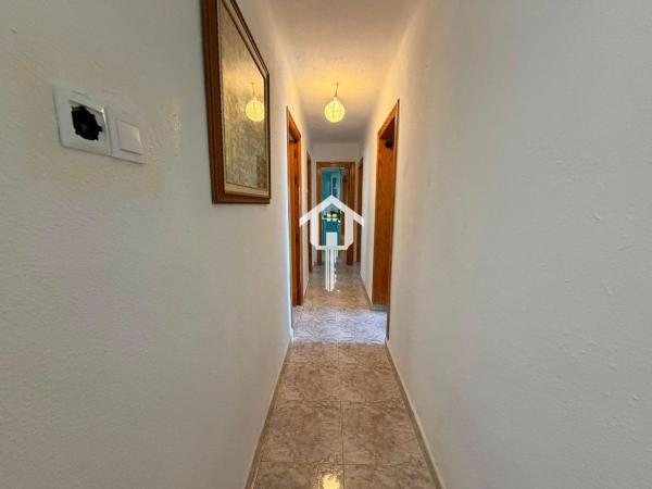 Venta de piso en Piso en Calle Matemático Romero, Virgen del Remedio - Parque lo Morant, Alicante / Alacant, Alicante / Alacant
 photo 3