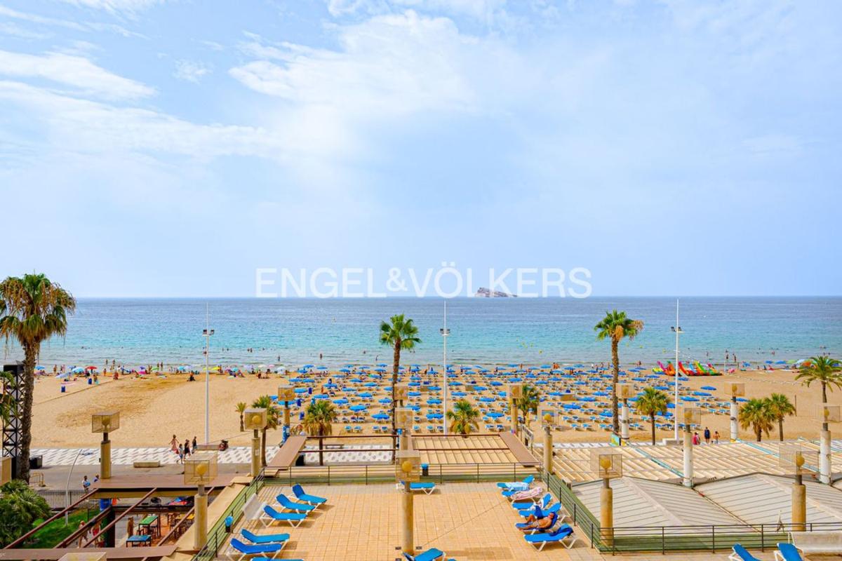 Sale of apartment in Piso en Avenida del Mediterraneo, 44, Playa de Levante, Benidorm, Benidorm
photo 2