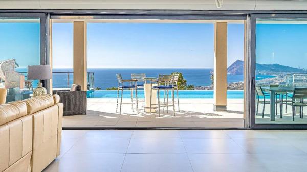 Casa o chalet independiente en Calle Principal de la Serra, Altea la Vella, Altea photo 1