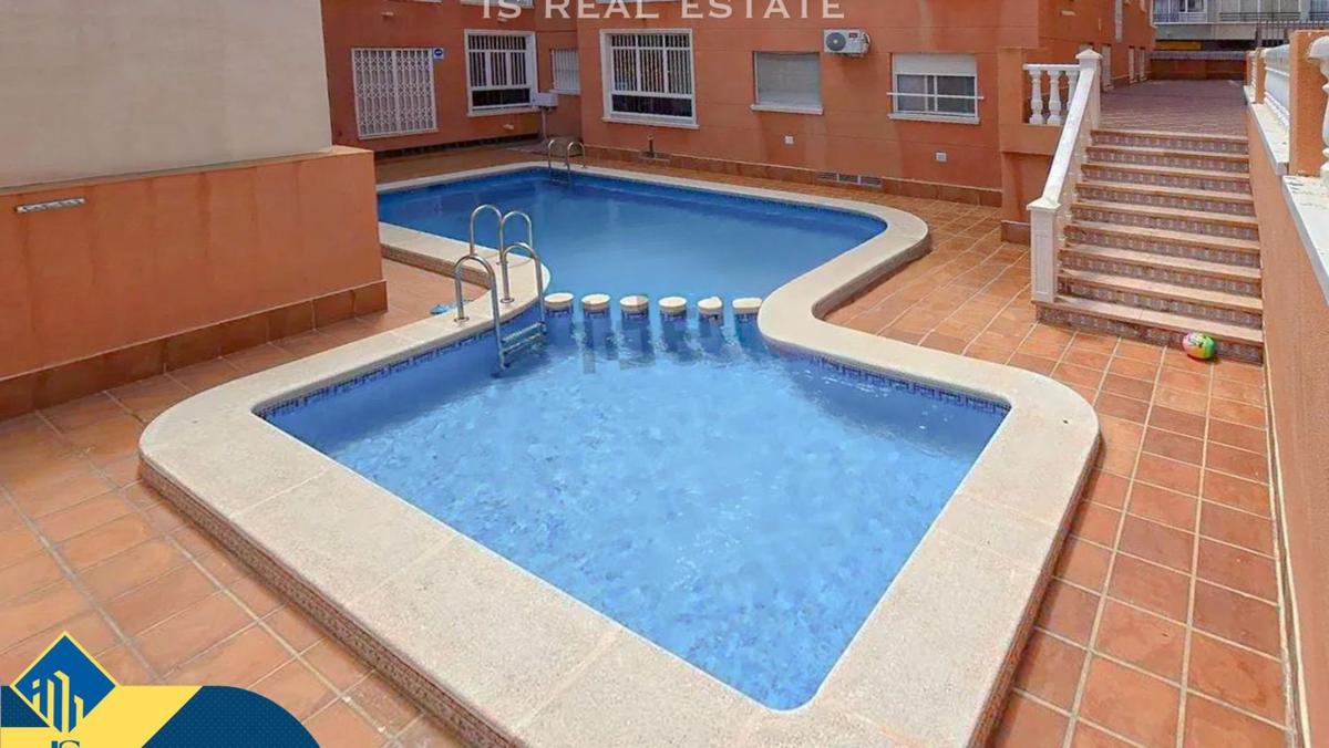 Sale of apartment in Piso en Avenida Habaneras - Curva de Palangre, Torrevieja, Torrevieja
 photo 2