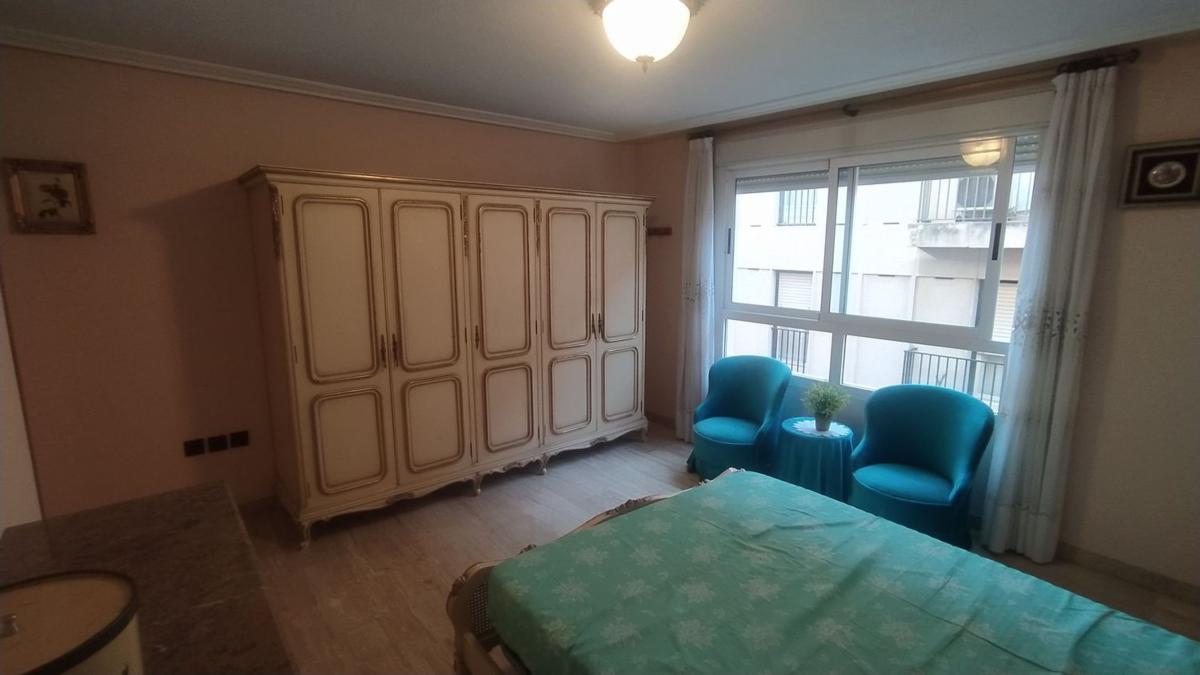 Venta de piso en Piso en Calle Tinent Ruiz, Centro, Elche / Elx, Elche / Elx
photo 3