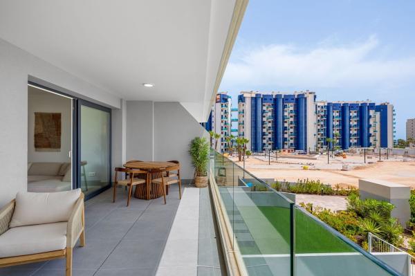 Sale of flat in Piso en Avenida de las Olas, Punta Prima, Torrevieja, Torrevieja
 photo 4
