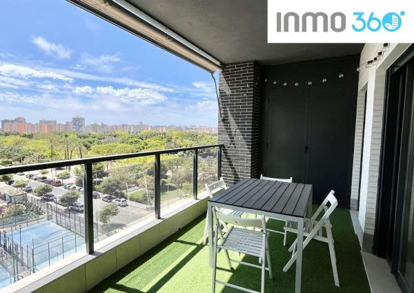 Квартира на продажу на Piso en Periodista Tirso Marín, PAU 5, Alicante / Alacant, Аликанте / Алакант photo 1