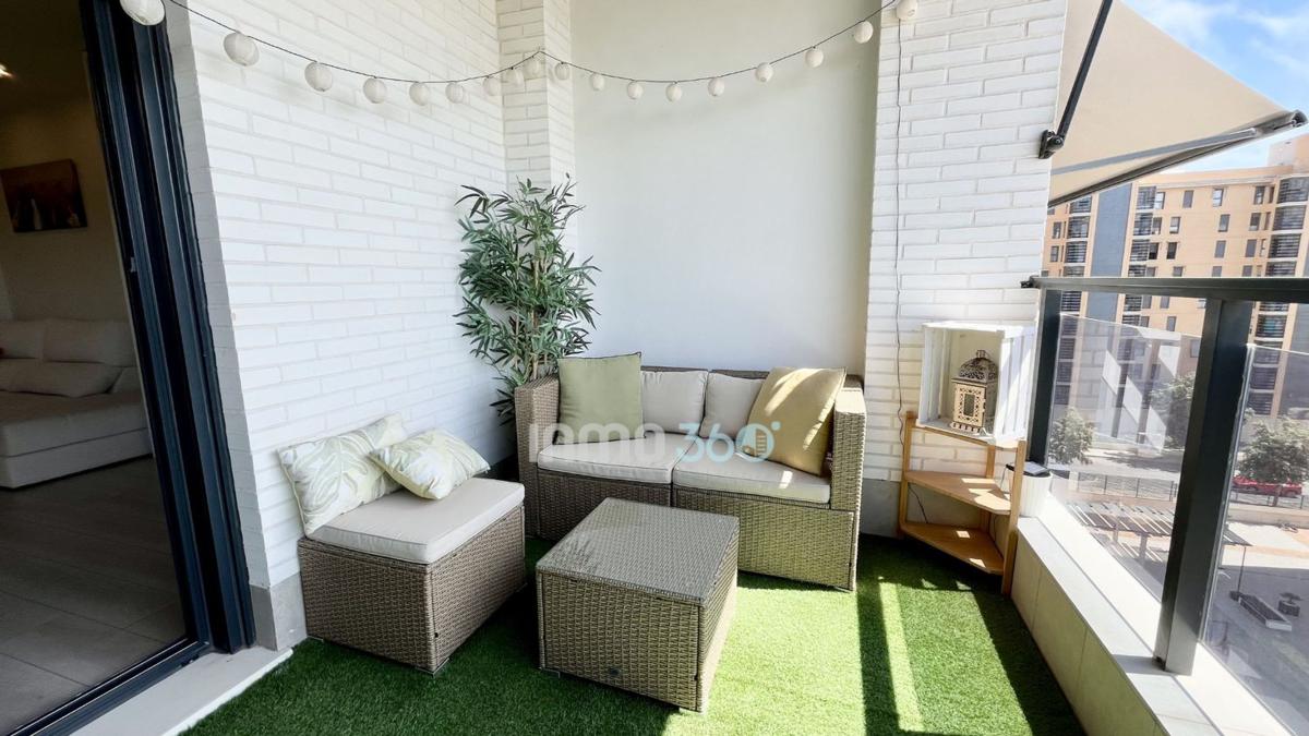 Venta de piso en Piso en Periodista Tirso Marín, PAU 5, Alicante / Alacant, Alicante / Alacant
 photo 5