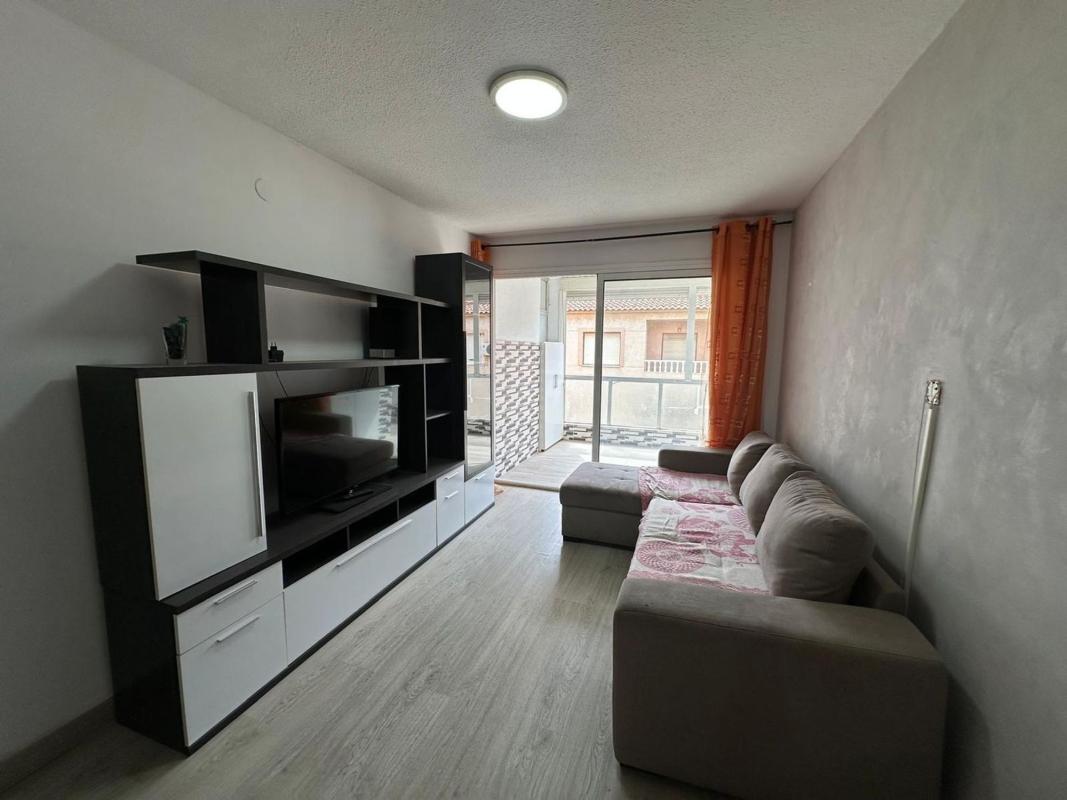Venta de piso en Piso en Playa de los Náufragos, Torrevieja, Torrevieja
photo 3