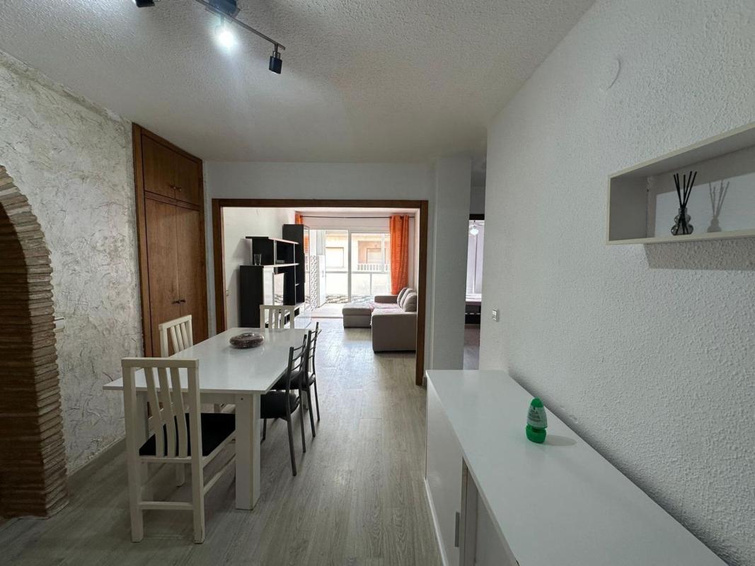 Venta de piso en Piso en Playa de los Náufragos, Torrevieja, Torrevieja
photo 4