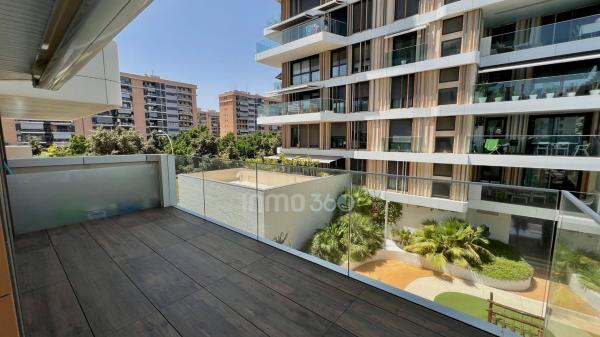 Sale of flat in Piso en Avenida Artista Remigio Soler López, PAU 5, Alicante / Alacant, Alicante
 photo 4