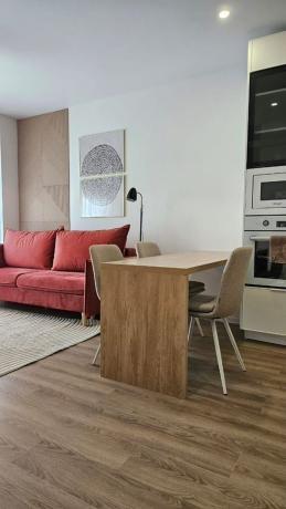 Venta de piso en centro, Alicante / Alacant
photo 1