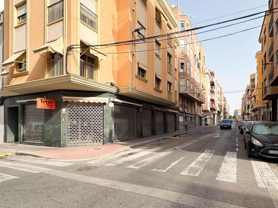Sprzedaż mieszkania w Piso en Calle Patricio Ruiz Gómez, Carrús Este, Elche / Elx, Elche / Elx
photo 2