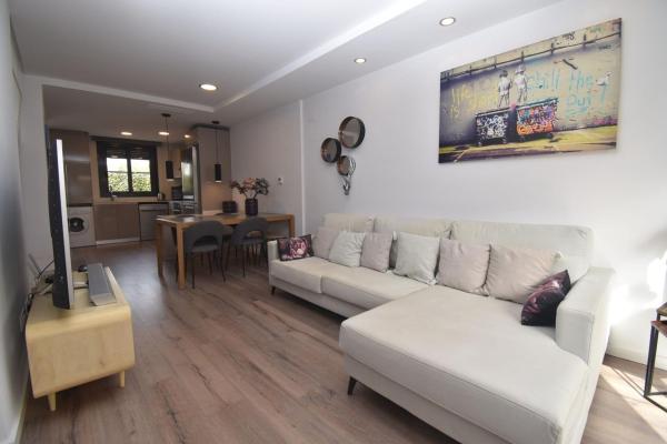 Chalet adosado en Calle Alger, Zona norte, Santa Pola photo 1