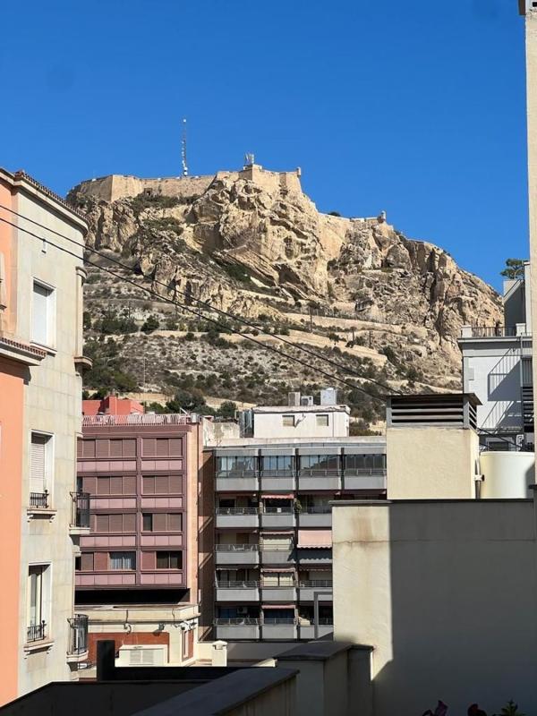 Venta de ático en  centro , Alicante / Alacant photo 2