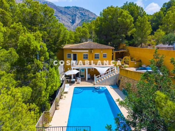 Chalet independiente en venta en Casa o chalet en Calle Erica, Altea la Vella, Altea, Altea photo 1