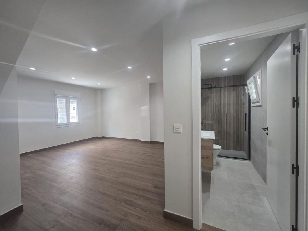 Properties for sale and rent in Spain photo 2