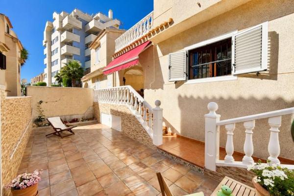 Chalet adosado en Torreblanca, Torrevieja photo 2