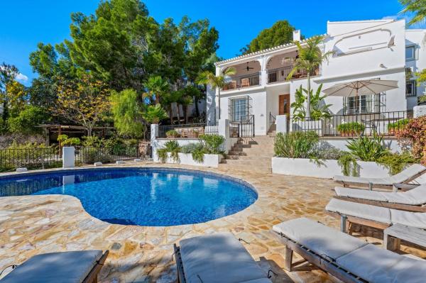 Casa o chalet independiente en Calle Puput, 1, Zona de Mascarat, Altea photo 2