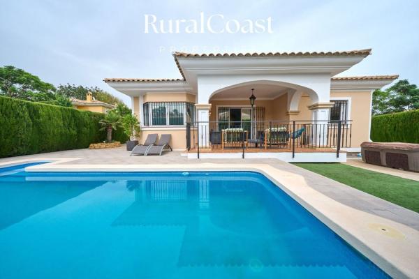 Casa o chalet independiente en Bonalba-Cotoveta, Mutxamel thumbnail 2