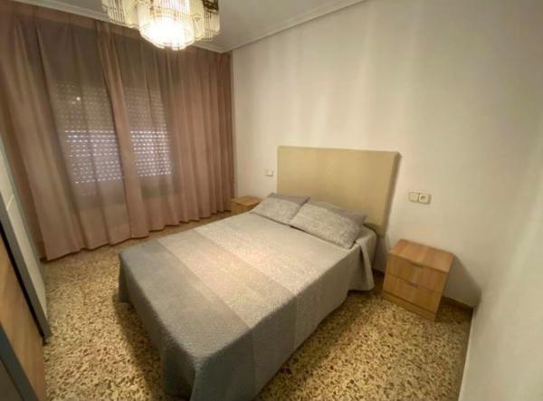 Apartment for sale in Piso en Centro Urbano, Benidorm, Benidorm thumbnail 3
