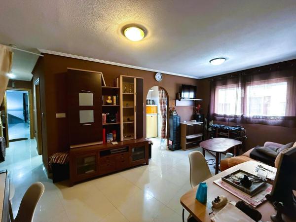 Venta de piso en Playa del Cura, Torrevieja
photo 1