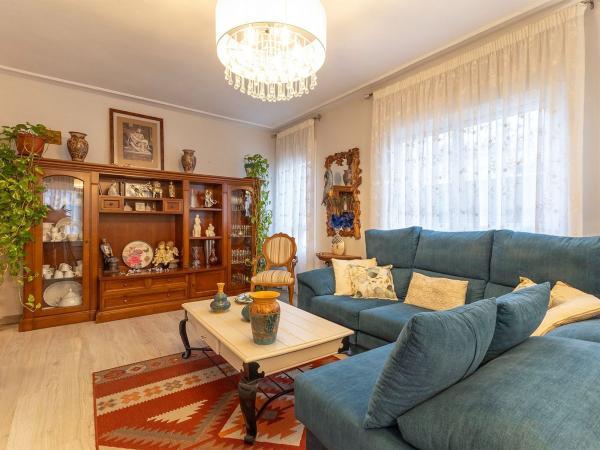 Продажа квартиры на Piso en Calle Patricio Perez, El Molino, Torrevieja, Торревьеха
thumbnail 2