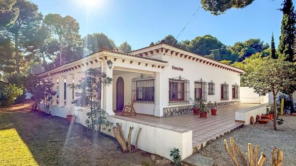 Casa o chalet independiente en Les Rotes/Las Rotas, Denia photo 1