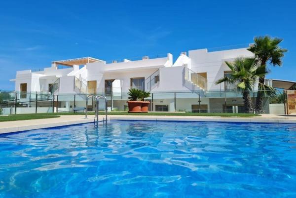 Venta de piso en Piso en Zona Pueblo, Pilar de la Horadada, Pilar de la Horadada
 photo 1