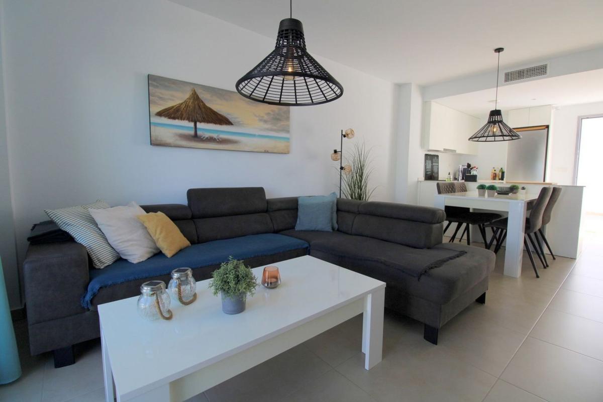 Продажа квартиры на Piso en Zona Pueblo, Pilar de la Horadada, Пилар де ла Орадада
 photo 2