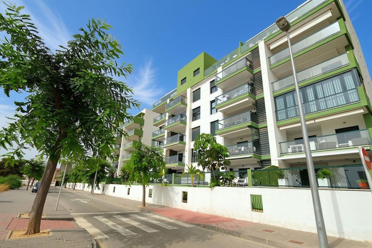 Продажа квартиры на Piso en Mil Palmeras, Pilar de la Horadada, Пилар де ла Орадада
photo 2