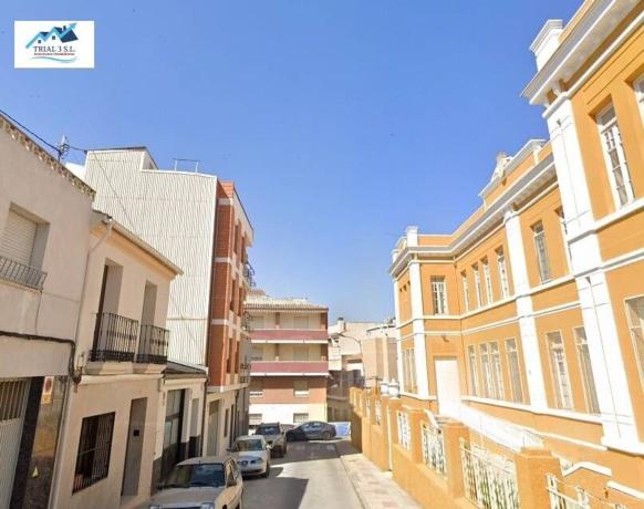 Продажа квартиры на Piso en Calle del Pintor Sorolla, Las Cruces, Villena, Вильена
thumbnail 2