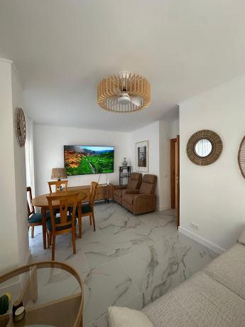 Venta de piso en Plà del Bon Repòs-La Goteta-San Antón, Alicante / Alacant
photo 1