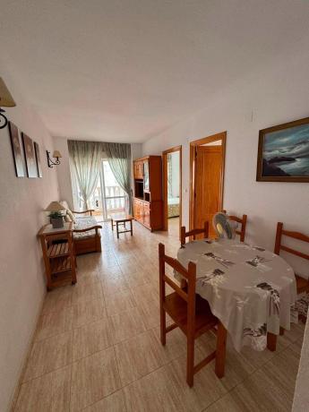 Venta de piso en Piso en Antonio Machado, Torrevieja, Torrevieja
photo 1