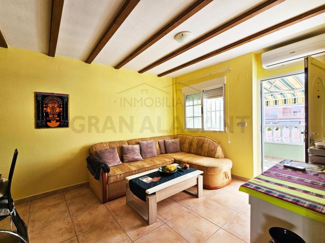 Propiedades en venta y alquiler en España photo 5