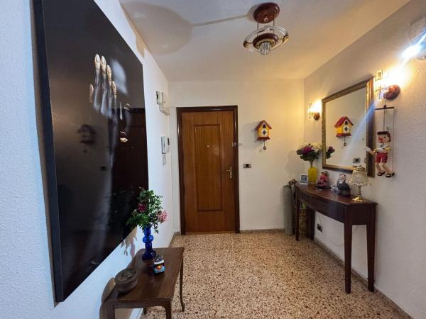 Venta de piso en Campoamor-Carolinas-Altozano, Alicante / Alacant
thumbnail 3