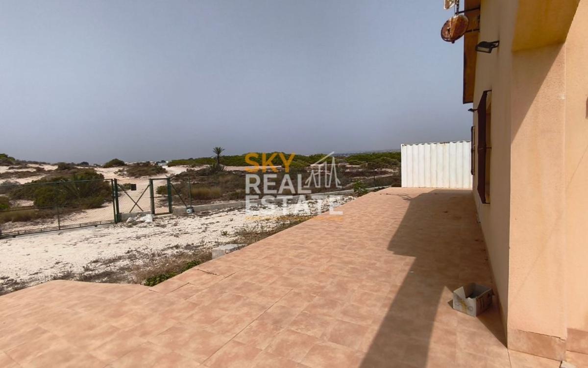 Properties for sale and rent in Spain photo 4