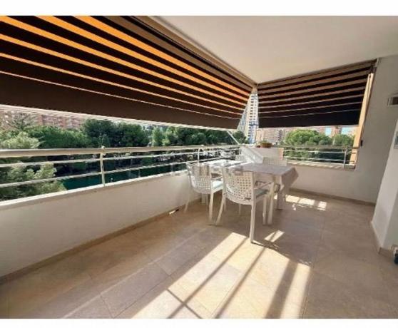 Sprzedaż mieszkania w Piso en Avenida Marina Baixa, 1, Playa de Poniente, Benidorm, Benidorm
 photo 3