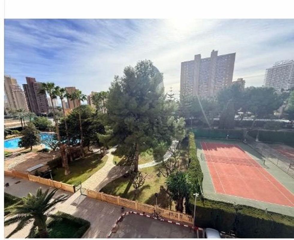 Venta de piso en Piso en Avenida Marina Baixa, 1, Playa de Poniente, Benidorm, Benidorm
photo 4
