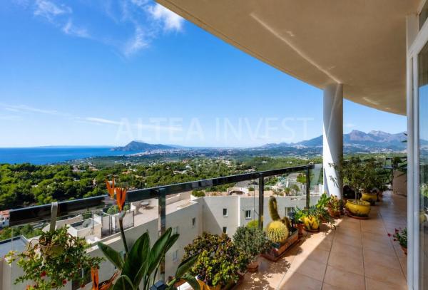Продажа квартиры на Piso en Altea la Vella, Altea, Алтея
thumbnail 1