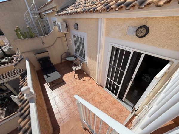 Chalet adosado en Avenida D'Escandinàvia, 2, Monte y Mar, Gran Alacant photo 4