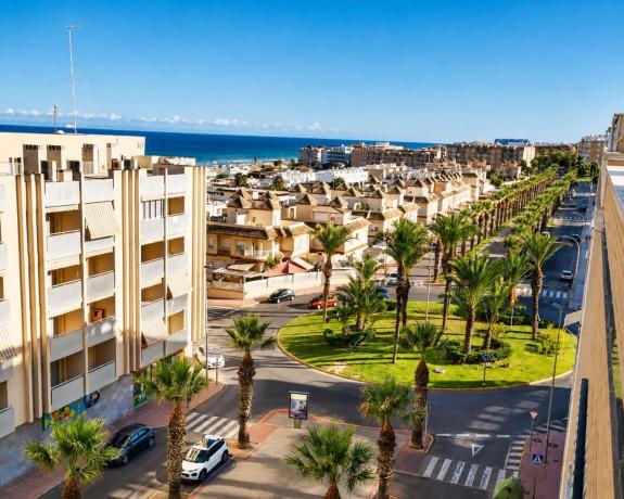 Sprzedaż mieszkania w Piso en Avenida del Mediterrani, Guardamar Playa, Guardamar del Segura, Guardamar del Segura
 photo 1