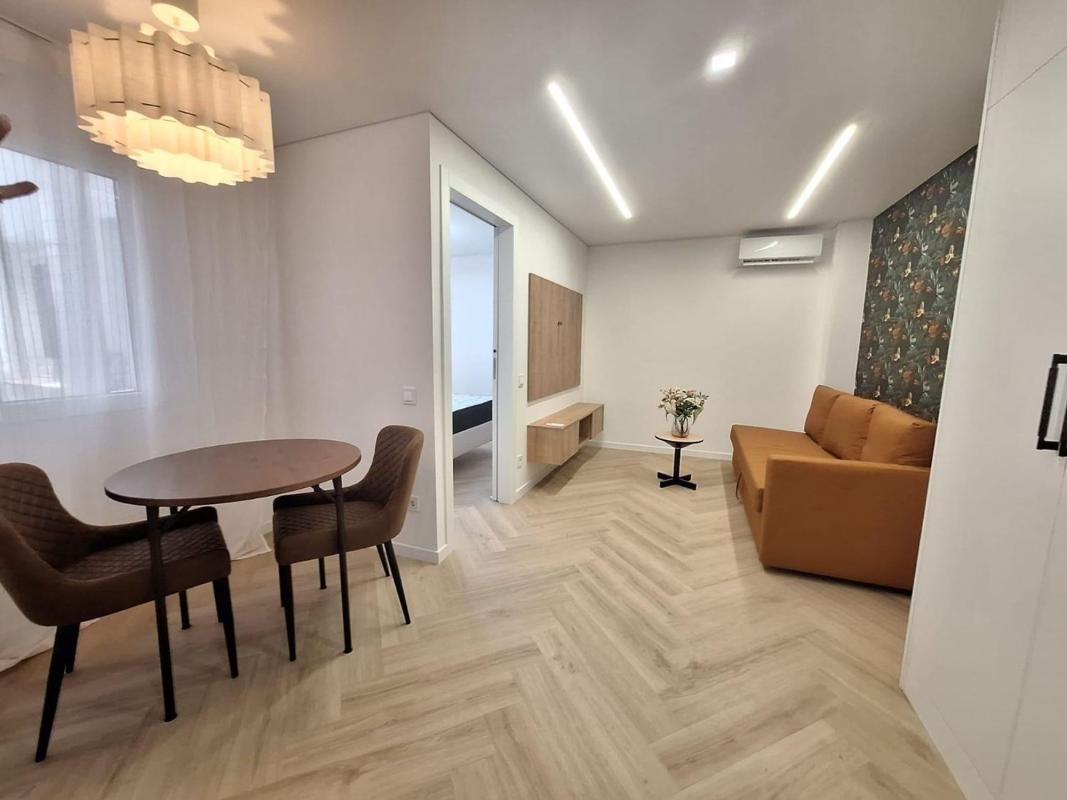 Sale of apartment in Piso en Calle Caballero de Rodas, Centro - Muelle Pesquero, Torrevieja, Torrevieja
photo 5