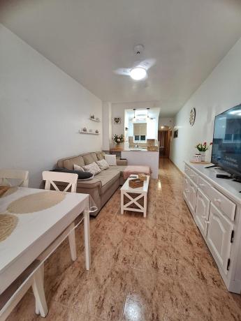 Venta de piso en Piso en Avenida Habaneras - Curva de Palangre, Torrevieja, Torrevieja
photo 1