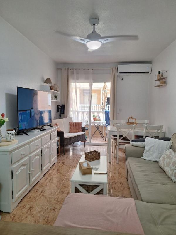 Venta de piso en Piso en Avenida Habaneras - Curva de Palangre, Torrevieja, Torrevieja
photo 4