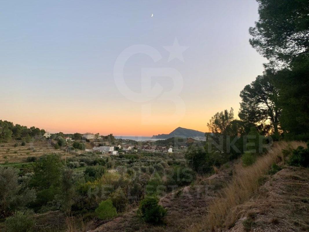 Terreno en venta en Altea, Alicante photo 2
