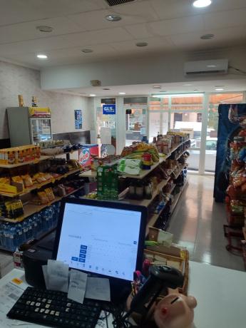 Tienda de alimentación en Calle Maravall, 33, Centro Urbano, Benidorm photo
