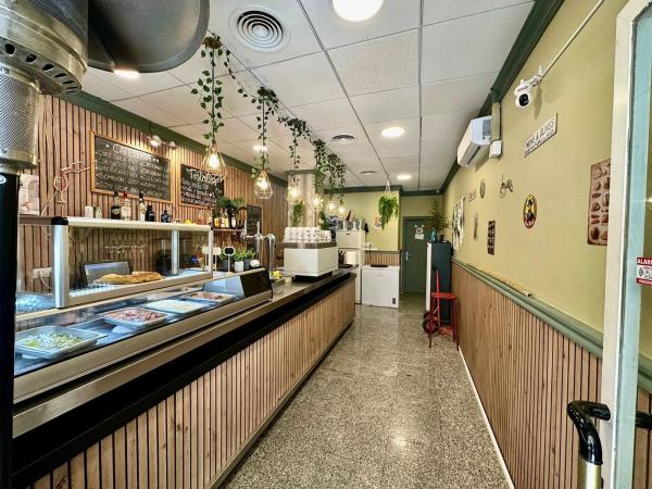 Bar, cafetería en Avenida la Rambla, Centro, San Juan de Alicante photo 2