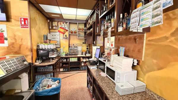 Bar, cafetería en Calle Pintor Sorolla, Alcalde Felipe Mallol, San Vicente del Raspeig thumbnail 2