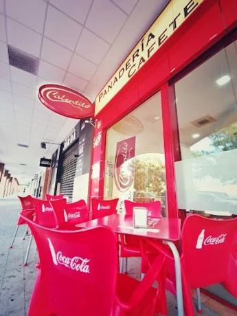 Panadería en Avenida d l`Almássera, 23, Sol y Luz, San Vicente del Raspeig thumbnail 3
