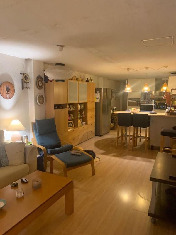 Properties for sale and rent in Spain photo 4