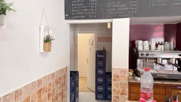 Panadería en Camino Colonia Romana, 9, La Albufereta, Alicante / Alacant thumbnail 3