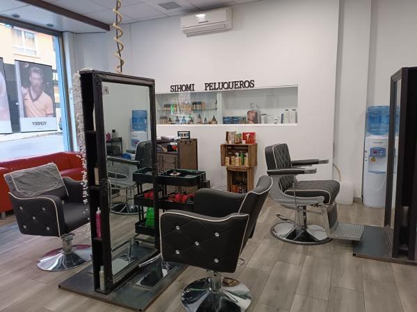 Peluquería en Avenida de los Condes de Soto Ameno, 10, Santo Domingo, Alicante / Alacant photo 1